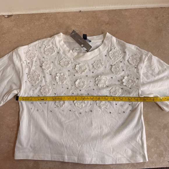 J Crew White Crochet Flower Beaded Short Sleeve Cropped Tee Womens Size XXS - Picture 7 of 12